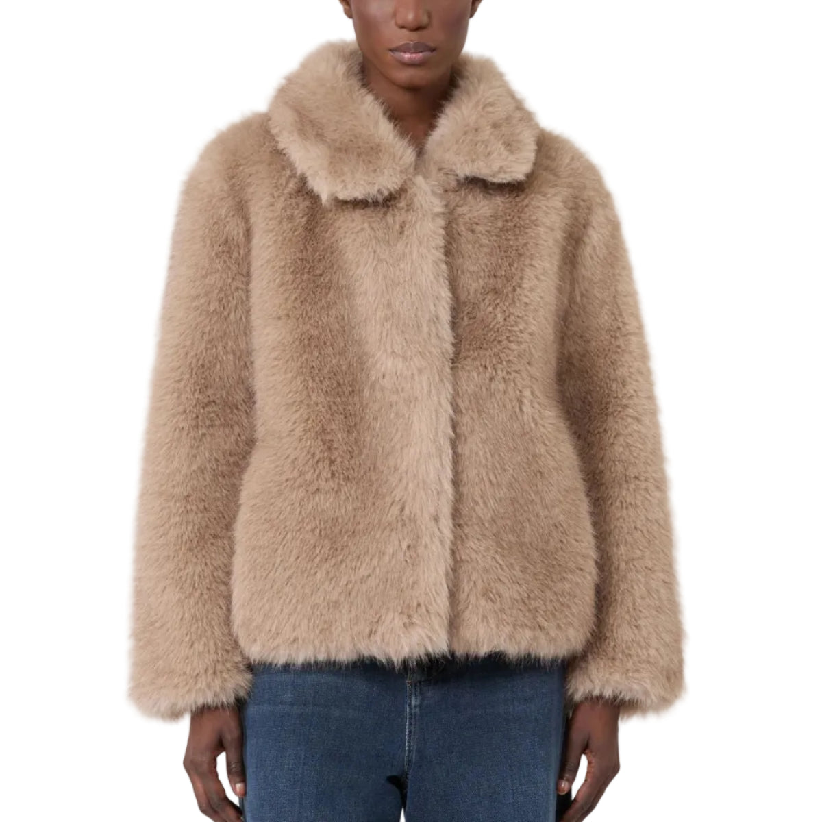 Cappotto corto dalla texture soffice