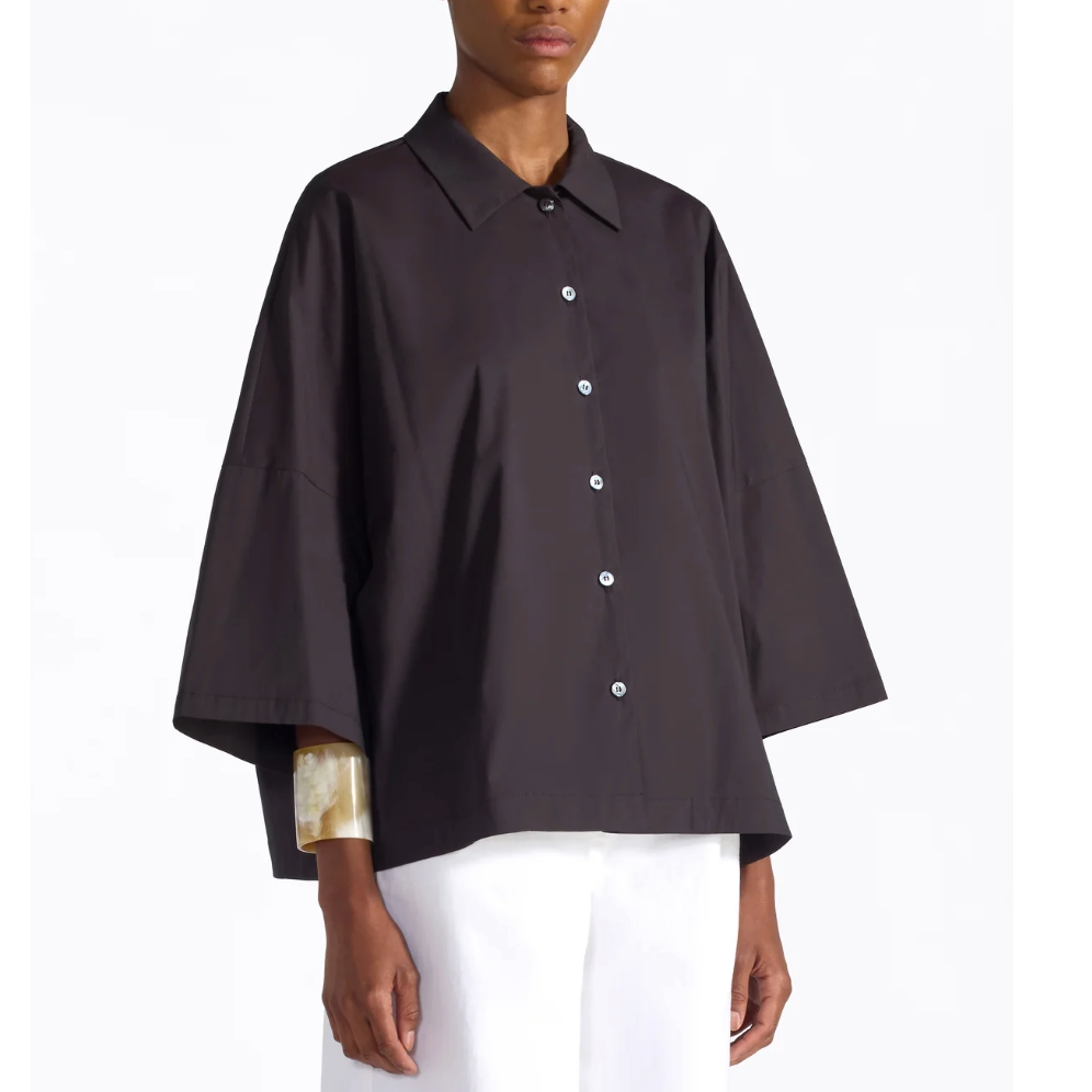 F6SK22_LIVIANA_CONTI_F