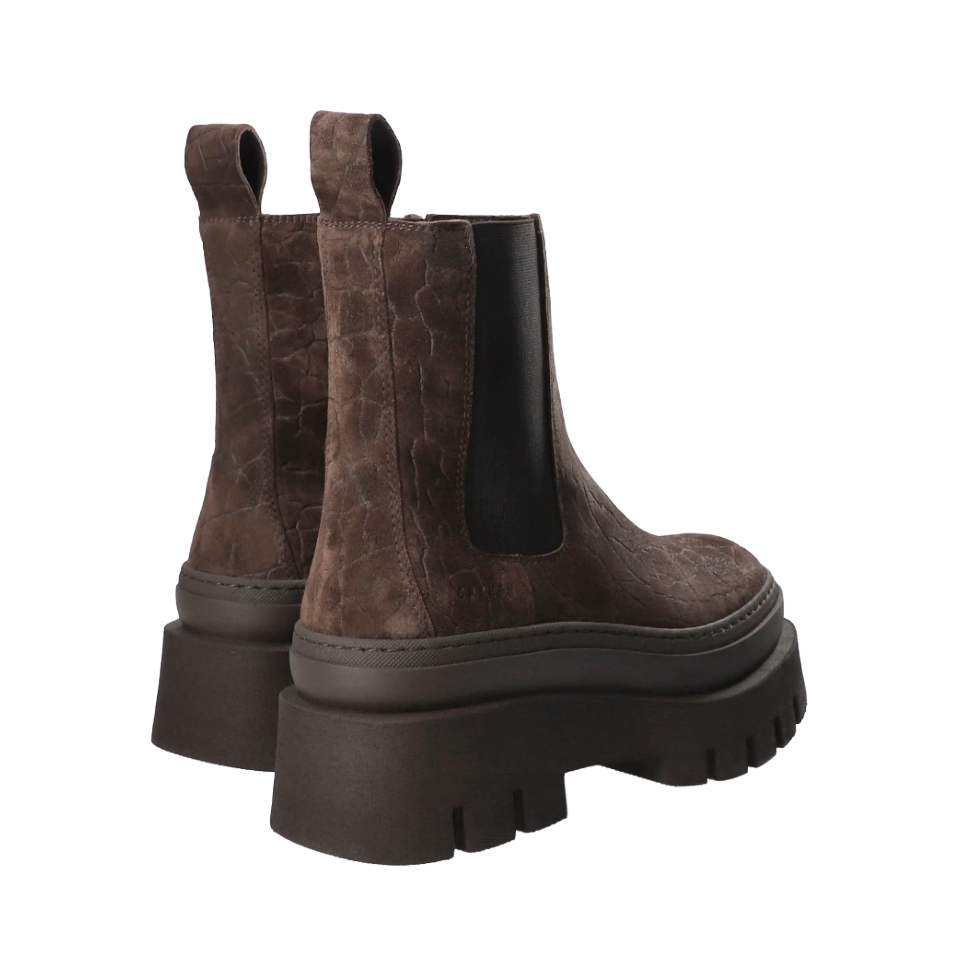 Copenhagen Studios Chelsea Boots in Suede
