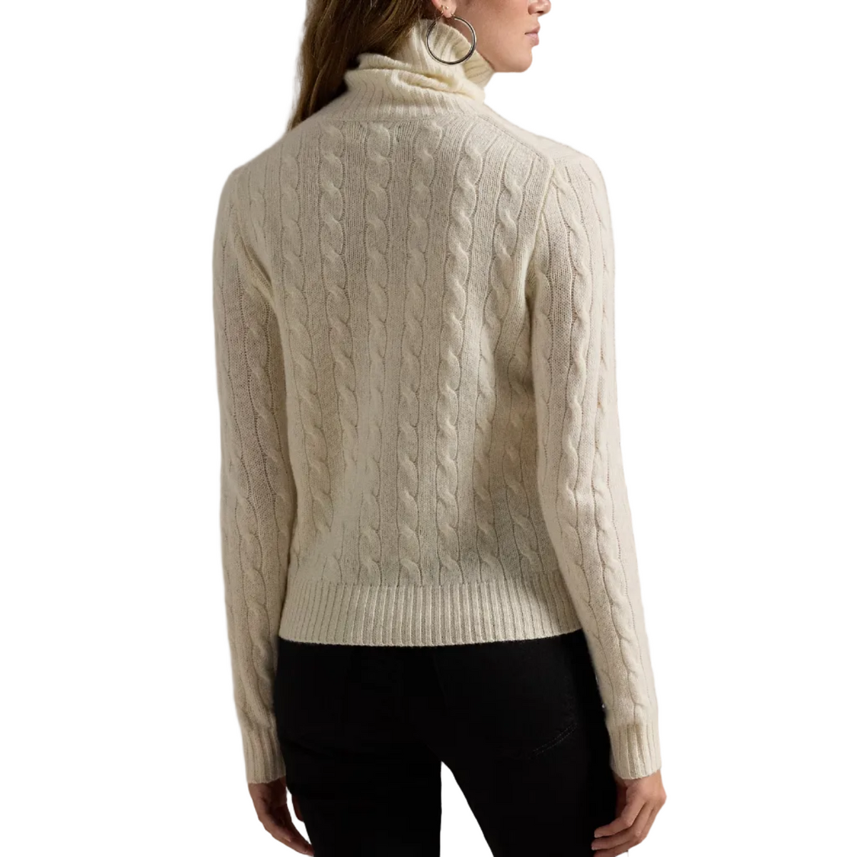 Dolcevita in lana e cashmere a trecce