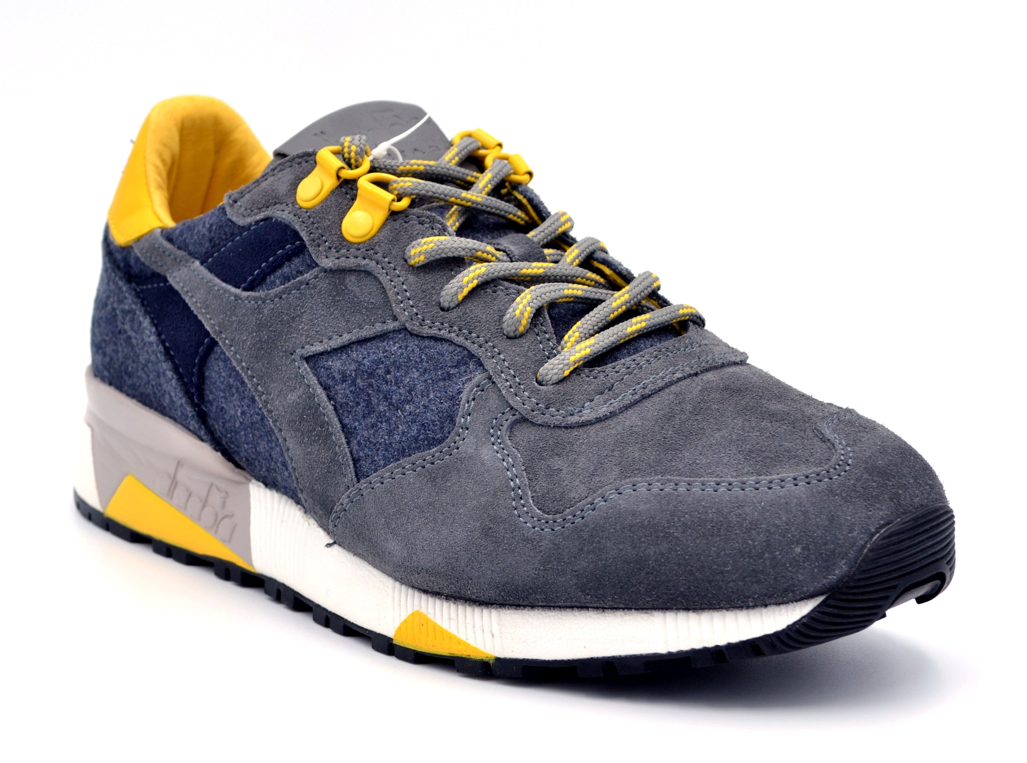 Diadora heritage trident 90 sales