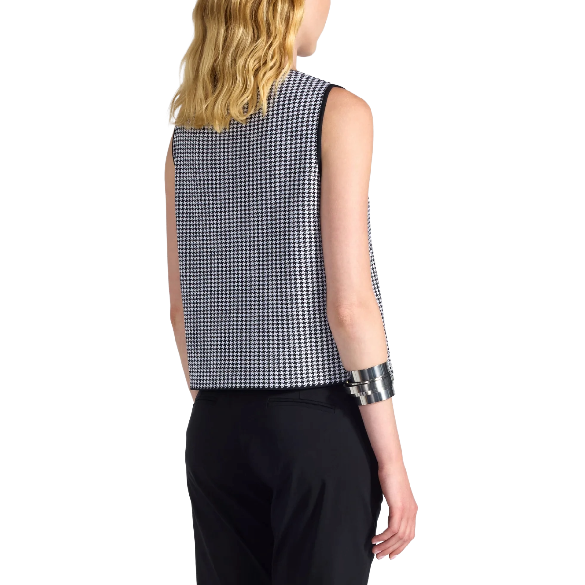 F6SA49_LIVIANA_CONTI_