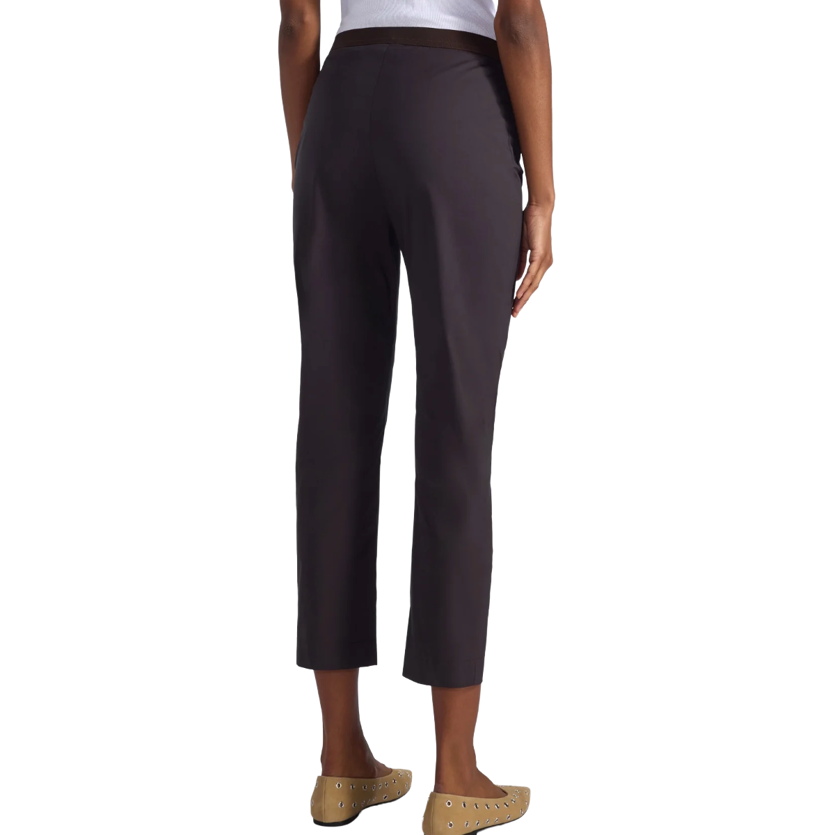 F6SK51_LIVIANA_CONTI_