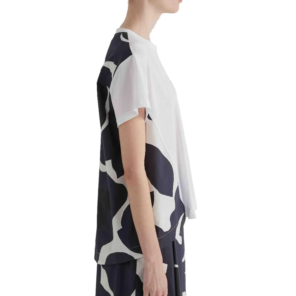 T-SHIRT CON TESSUTO STAMPATO SUL DIETRO