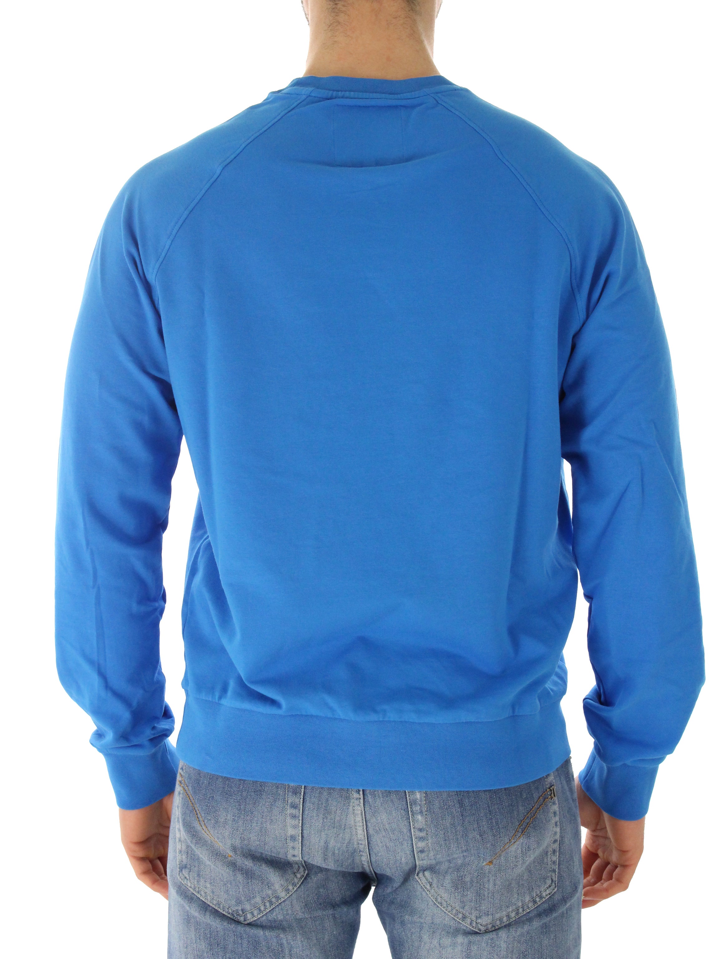 Paricollo on a blue mh-861 sweatshirt