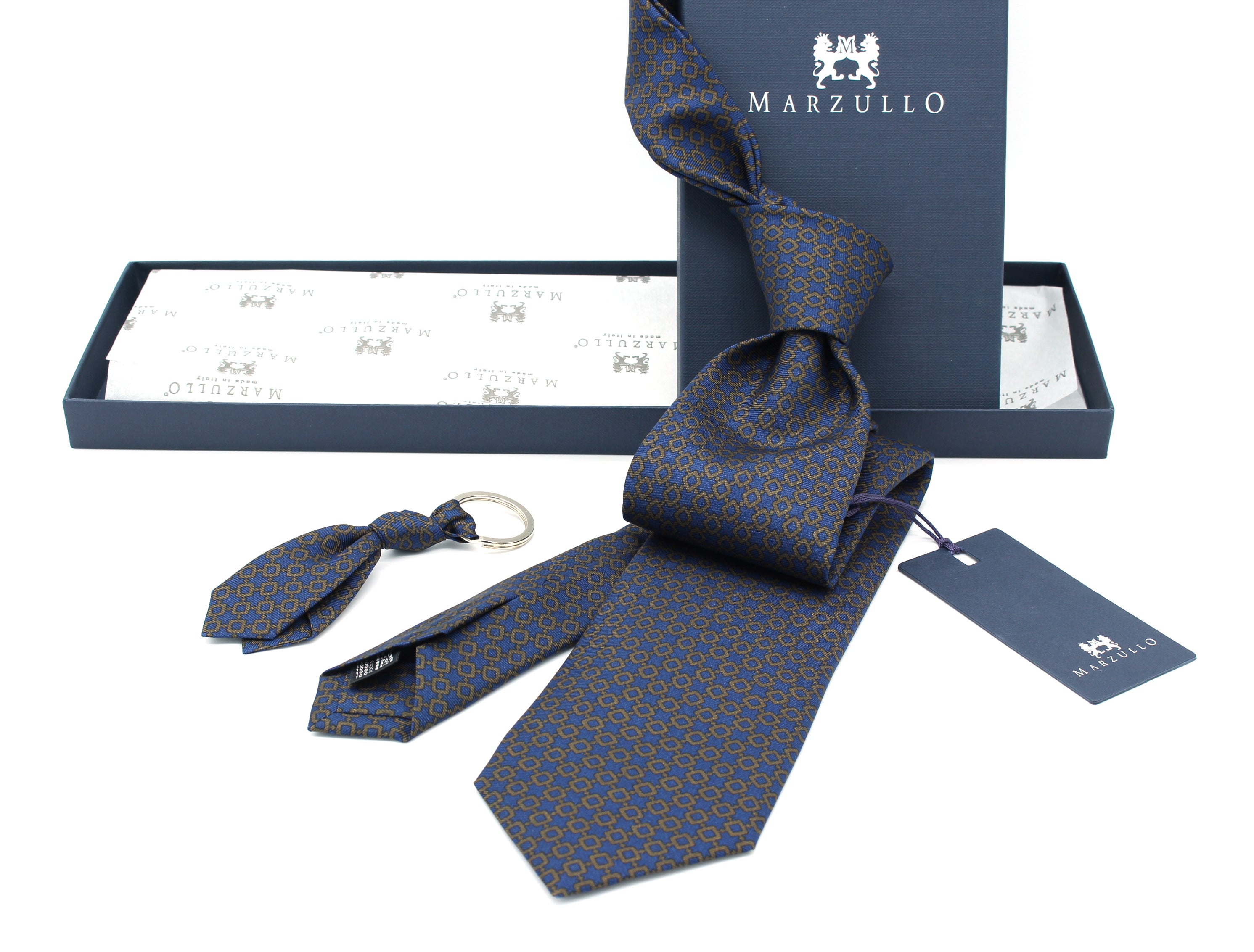 Tailored seven fold tie - micro pattern 9397-3